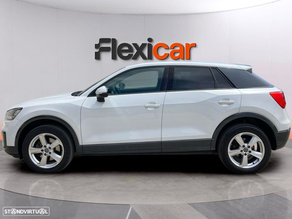 Audi Q2 30 TDI - 4