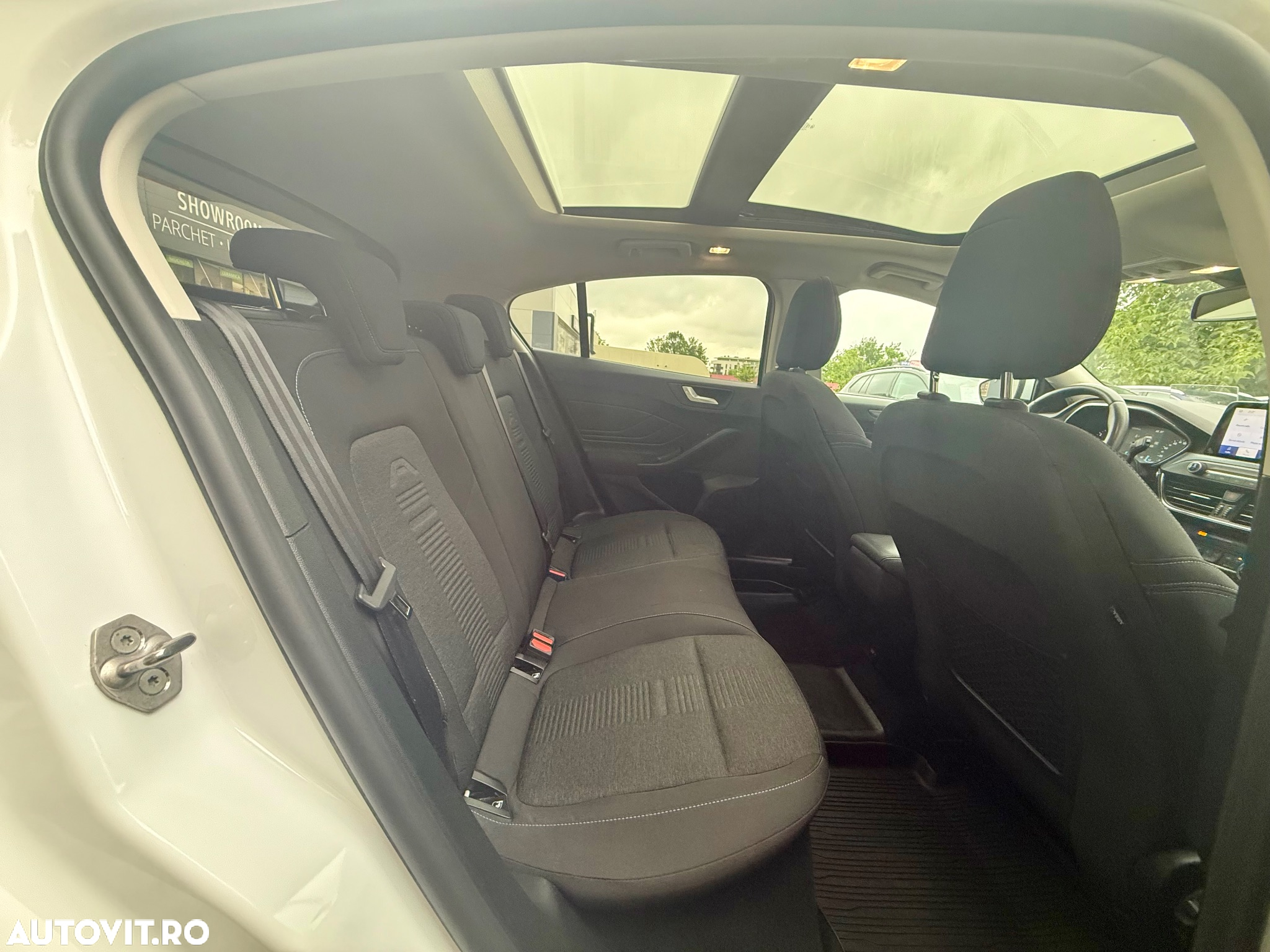 Ford Focus 2.0 EcoBlue Active - 11