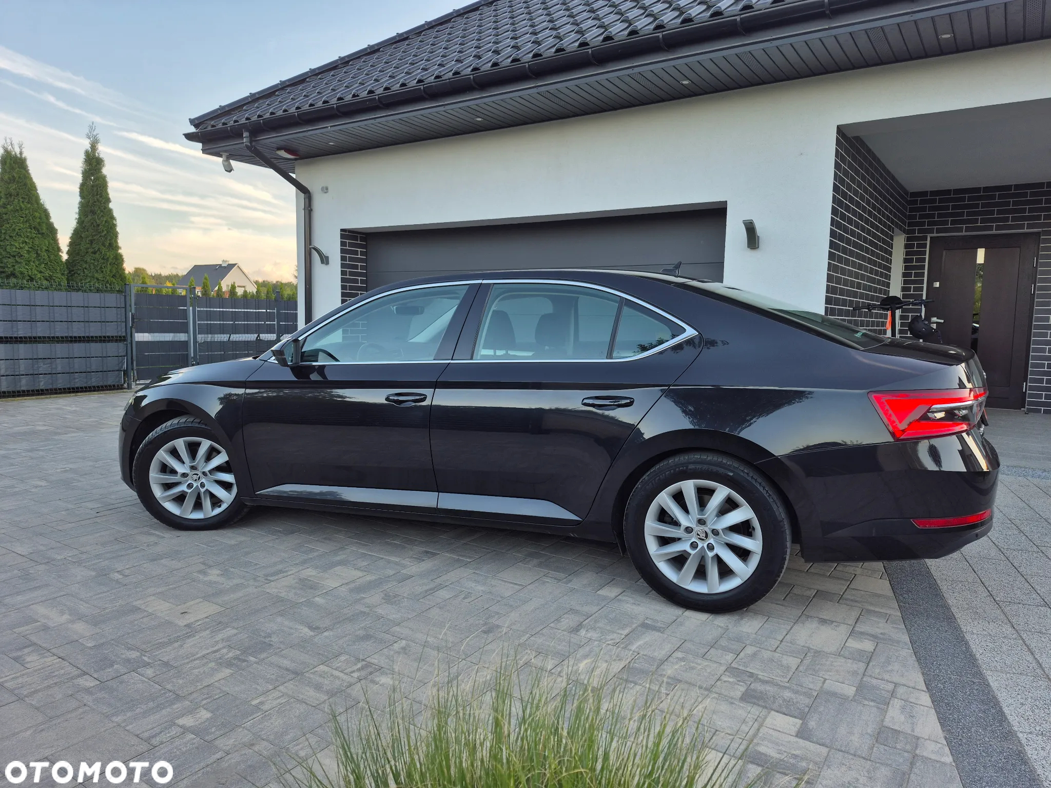 Skoda Superb 2.0 TDI Ambition - 21