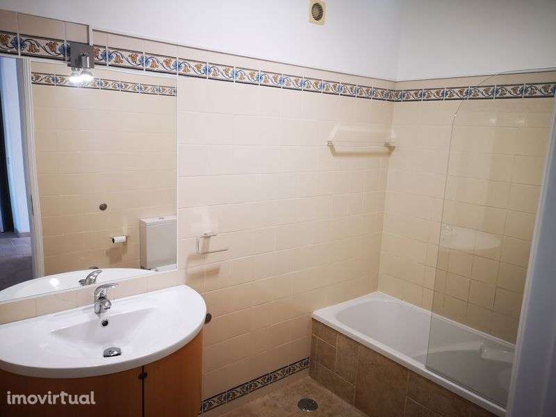 Apartamento T3 na Cotovia - Grande imagem: 3/11