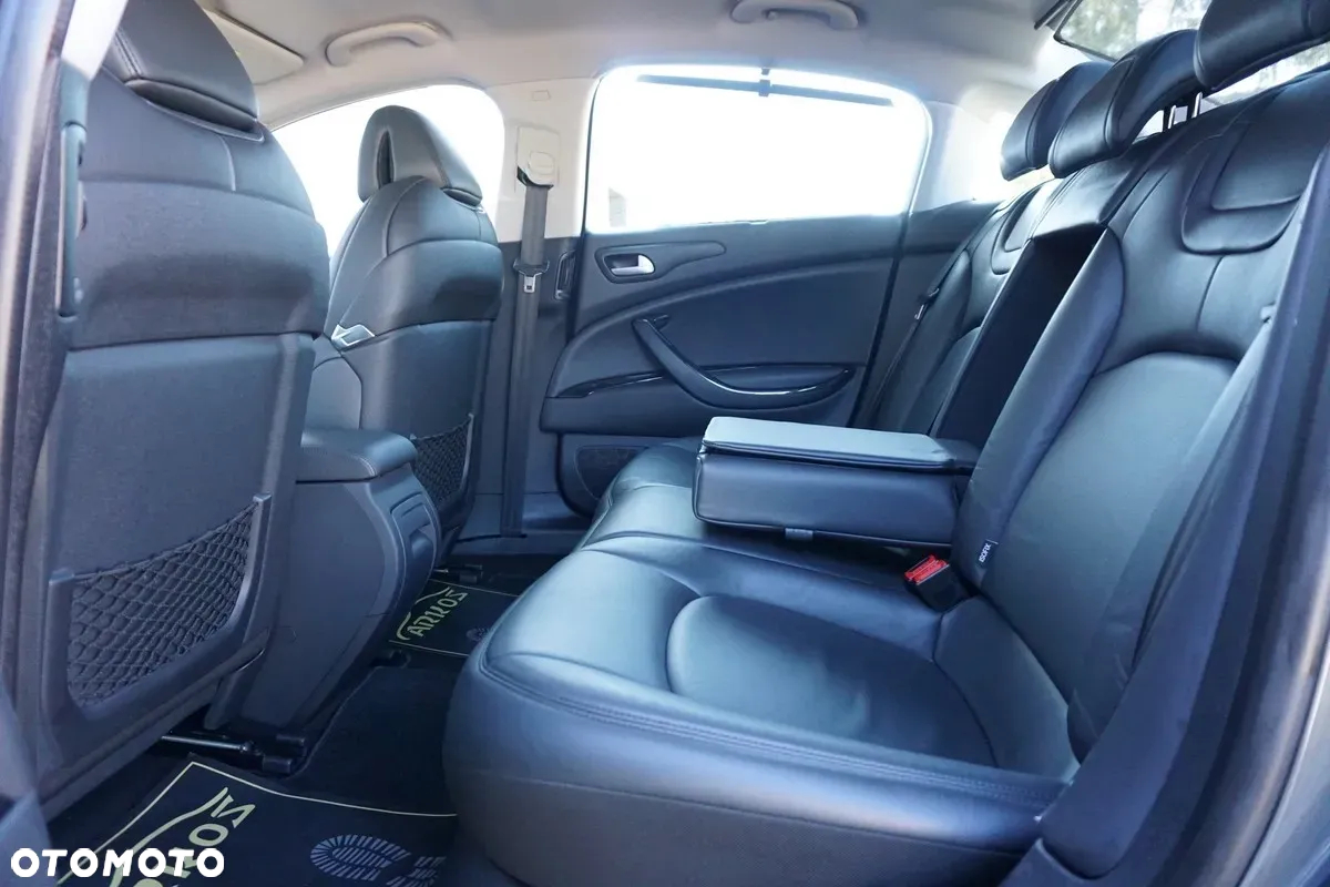 Citroën C5 2.0 HDi Exclusive - 21