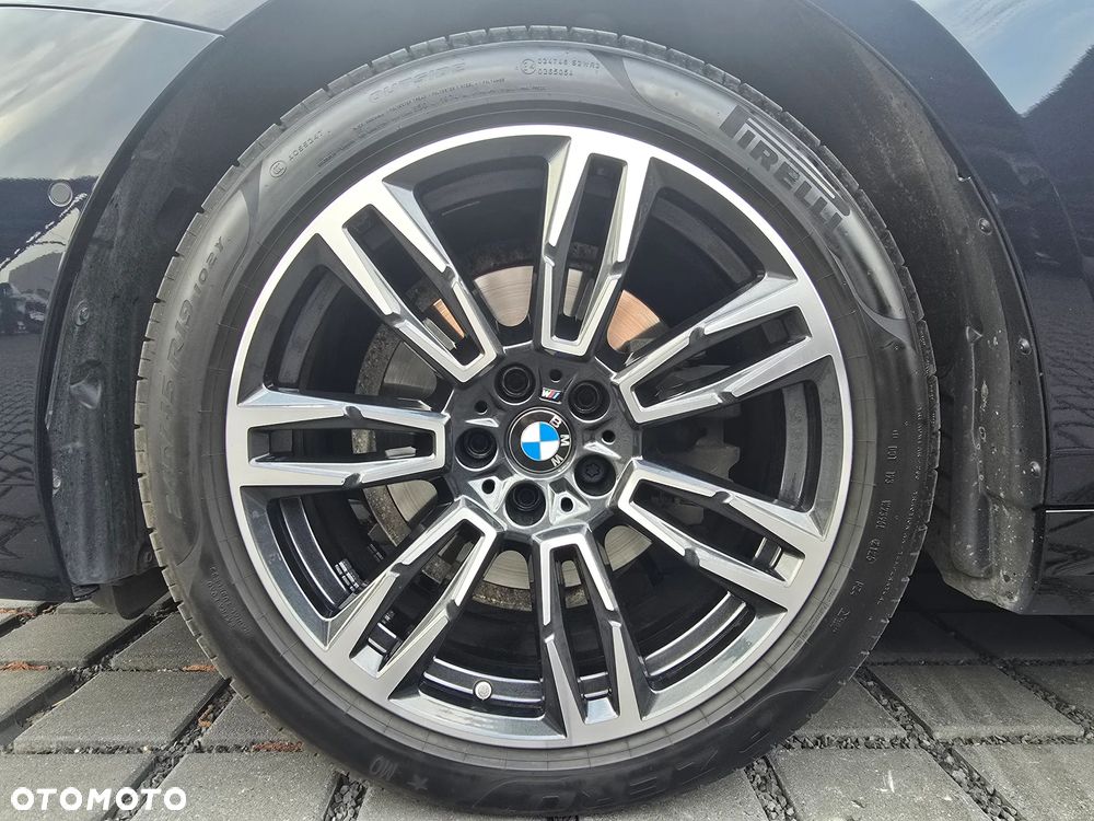 BMW Seria 5 520d xDrive mHEV M Sport - 6