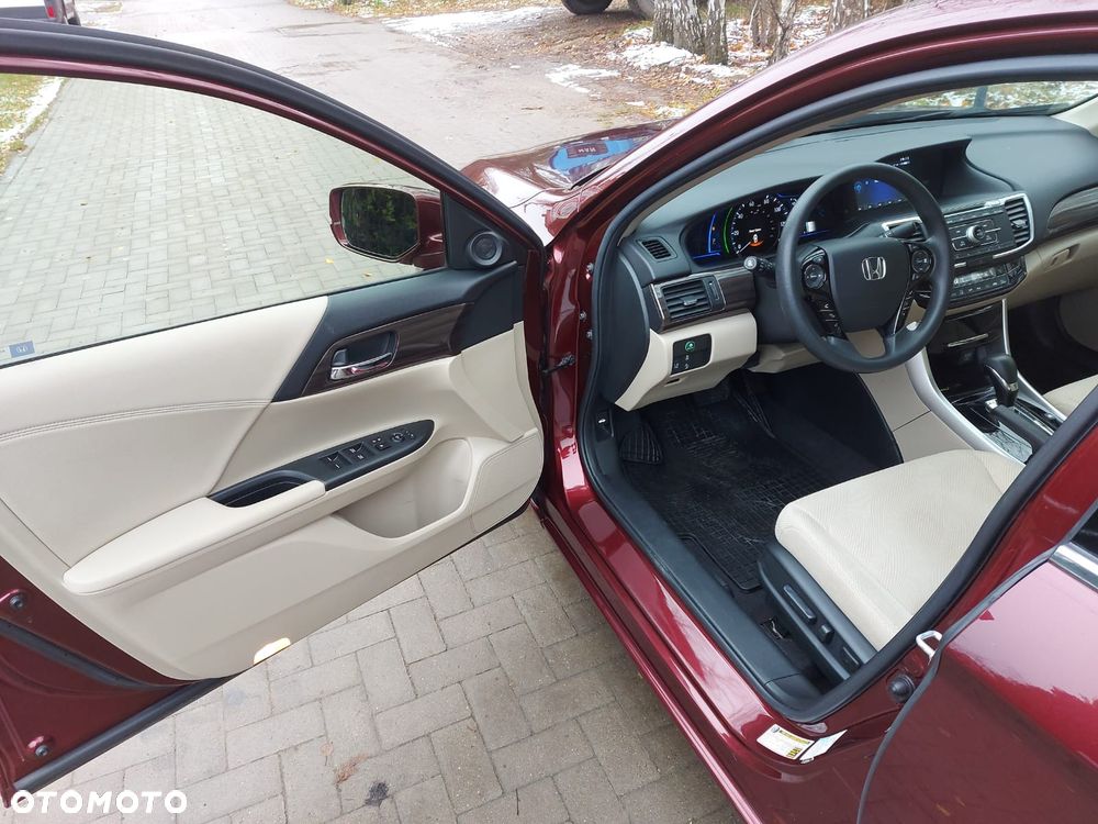 Honda Accord - 10