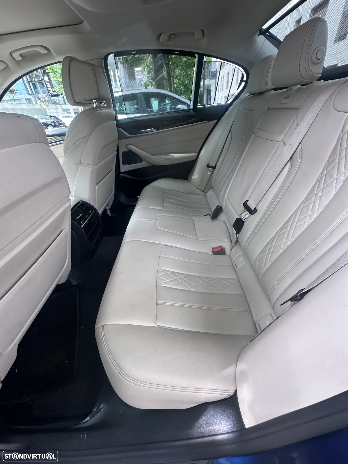 BMW 530 e iPerformance Line Luxury - 13