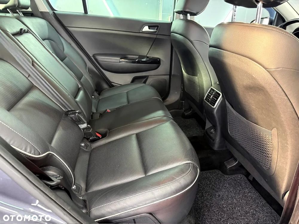 Kia Sportage 1.7 CRDI XL 2WD - 27