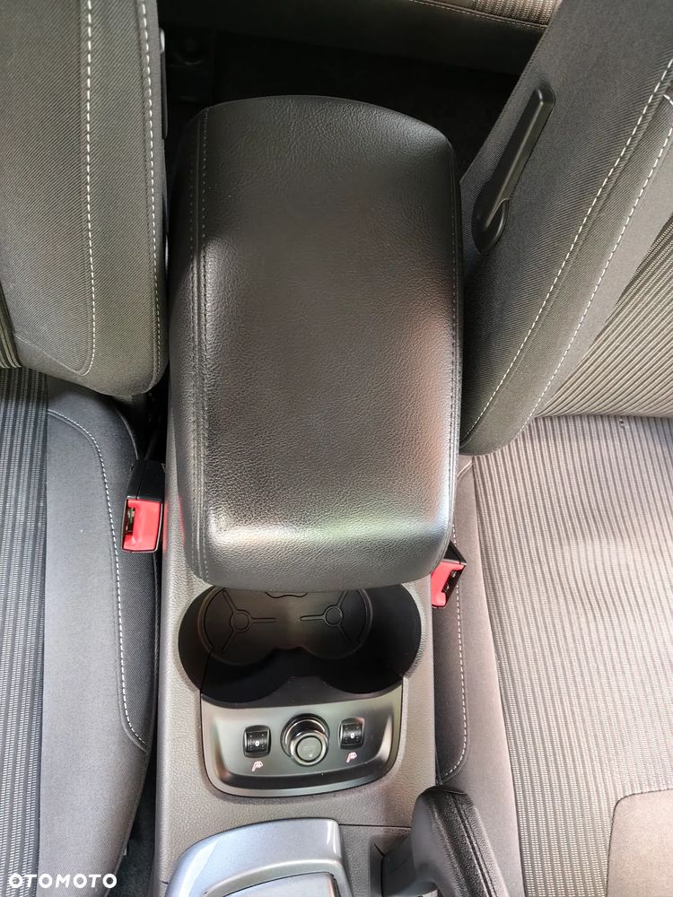 Ford Focus 2.0 TDCi Titanium - 23