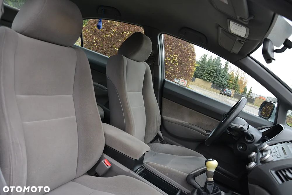 Honda Civic 1.8 Executive - 18