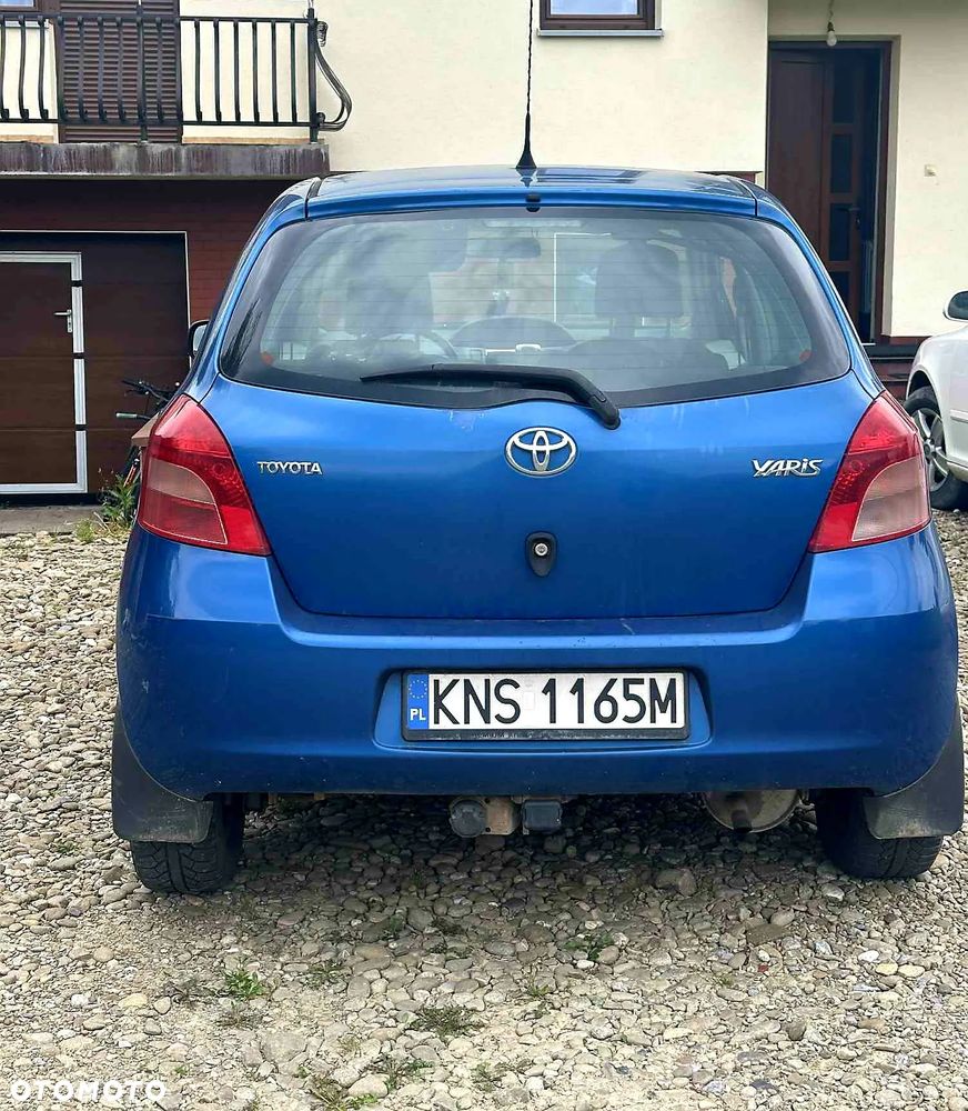 Toyota Yaris - 6