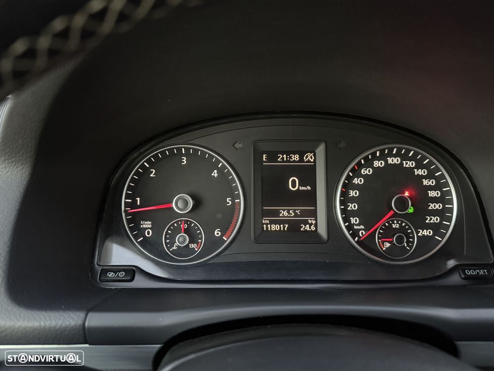 VW Touran 1.6 TDI DPF DSG Cup - 22