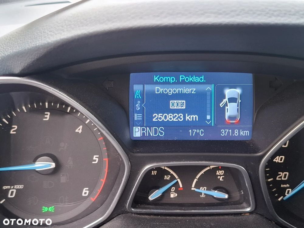Ford Grand C-MAX - 10