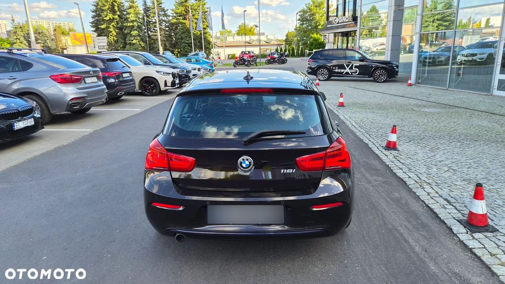 BMW Seria 1 118i GPF Sport Line - 27