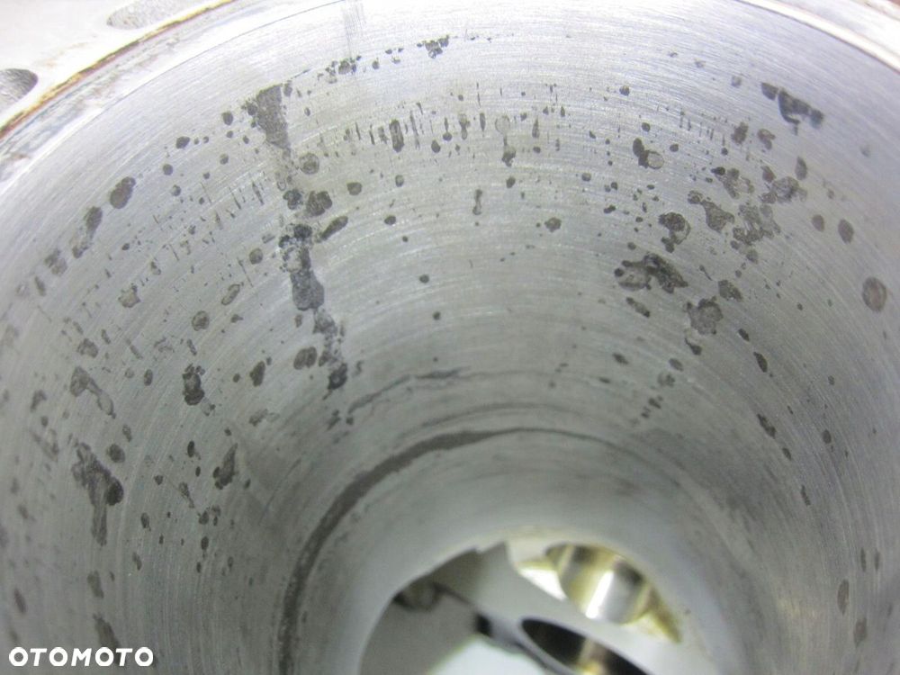 BMW X1 F48 B46 B46A20B F30 F20 X3 G01 BLOK SILNIKA 7647104 1025331 - 5