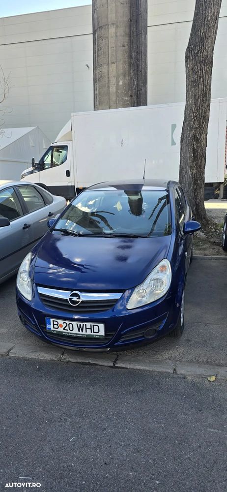 Opel Corsa 1.2i Cosmo - 3
