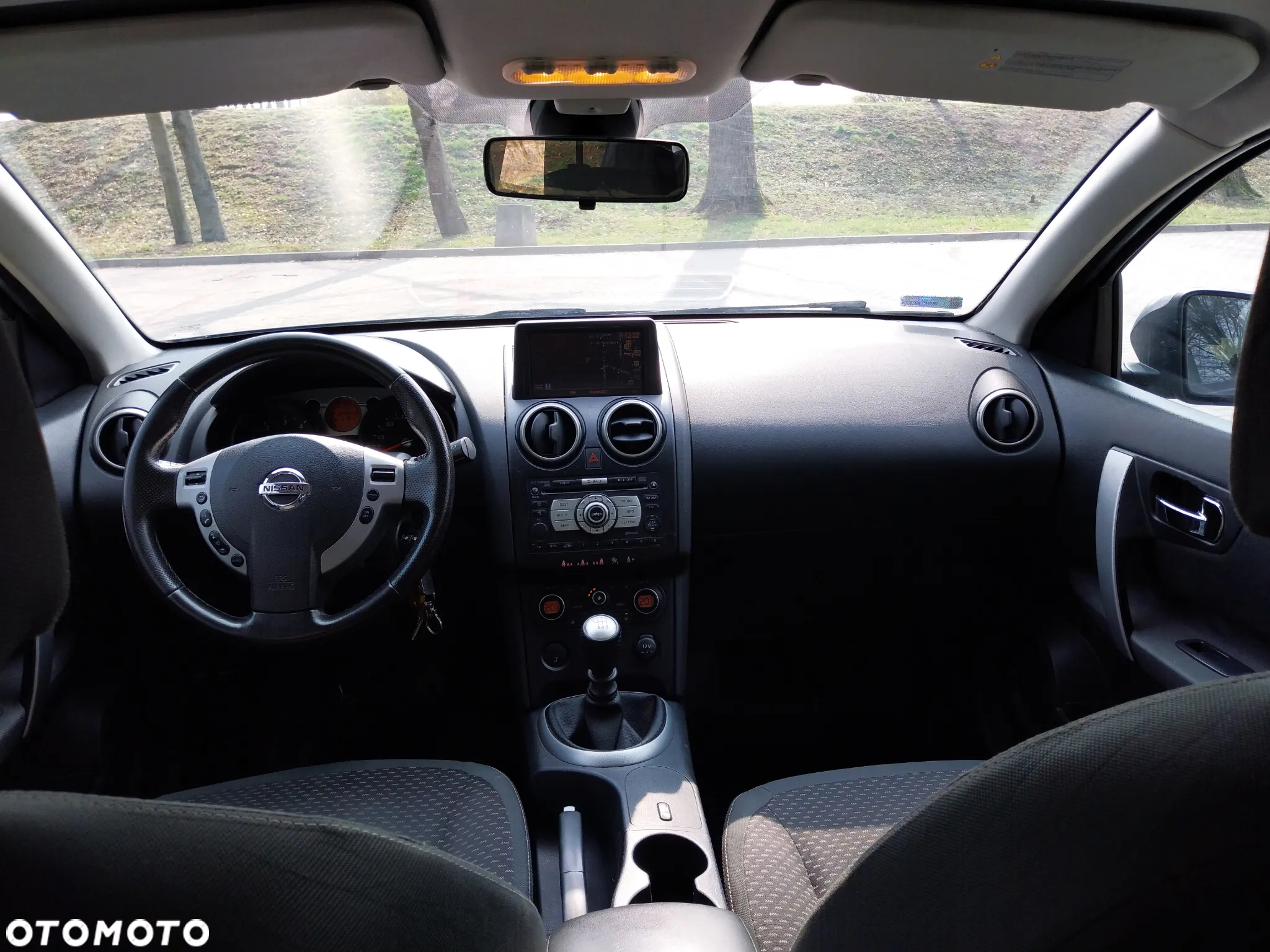 Nissan Qashqai 2.0 dCi DPF tekna - 6