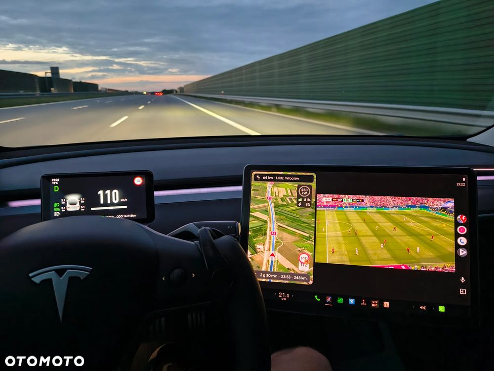 Tesla Model 3 - 22
