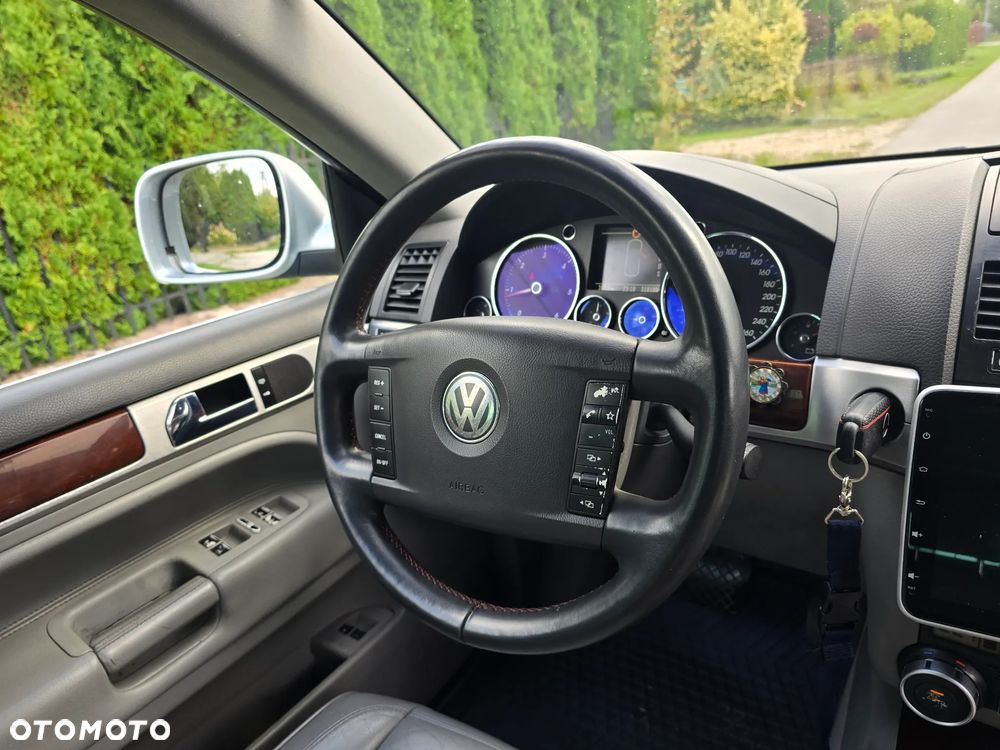 Volkswagen Touareg 2.5 R5 TDI Tiptr - 31