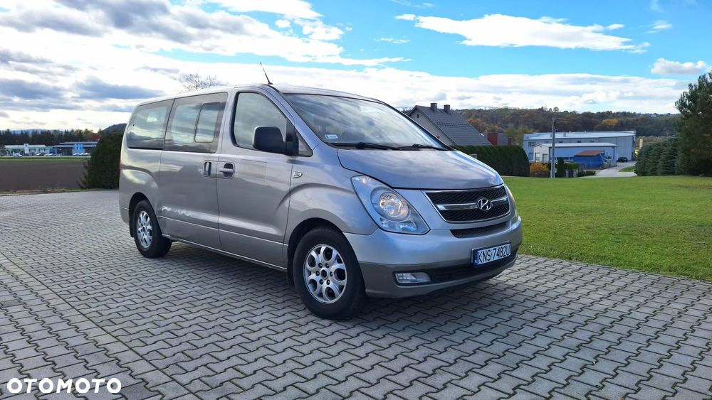Hyundai H-1 - 4