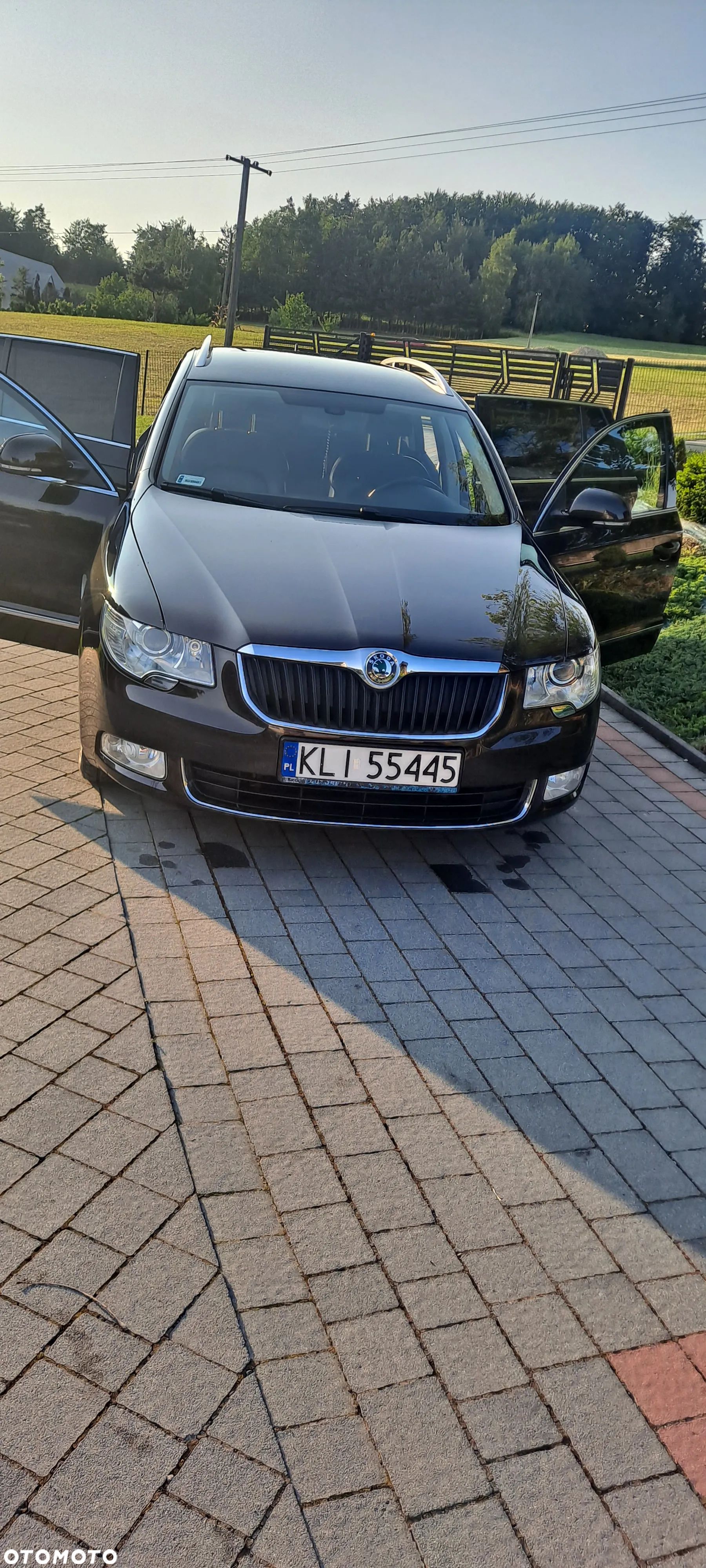 Skoda Superb 2.0 TDI 4x4 Ambition - 1