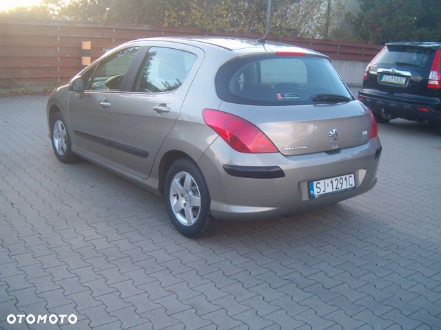 Peugeot 308 - 5