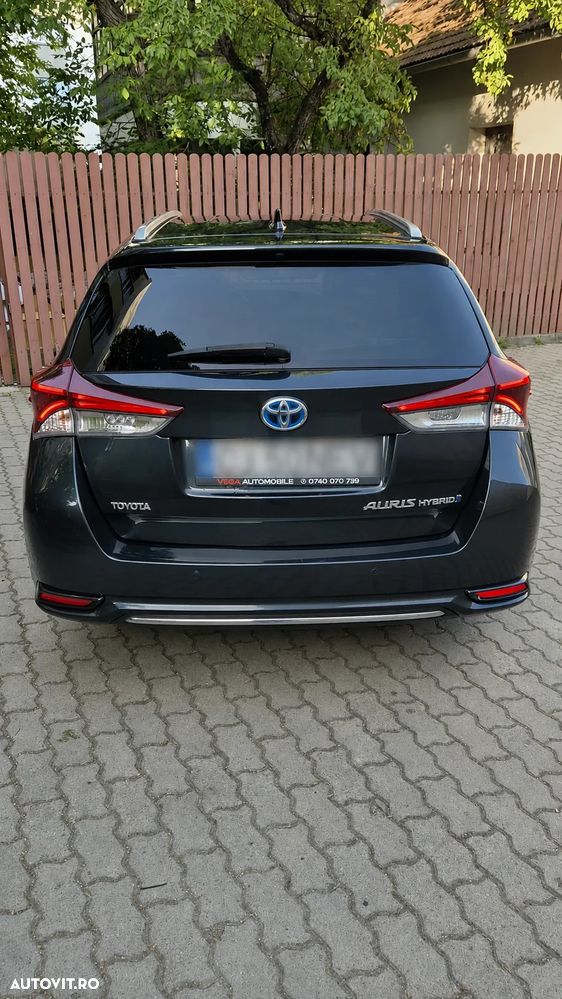 Toyota Auris 1.8 L VVT-i Sol+ - 4