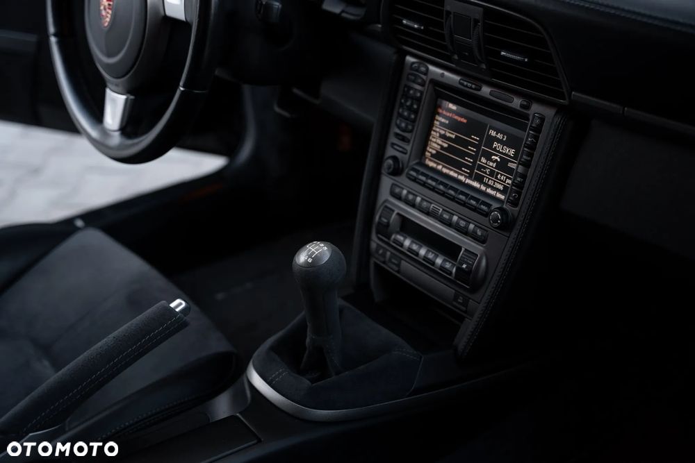 Porsche 911 GT3 - 29