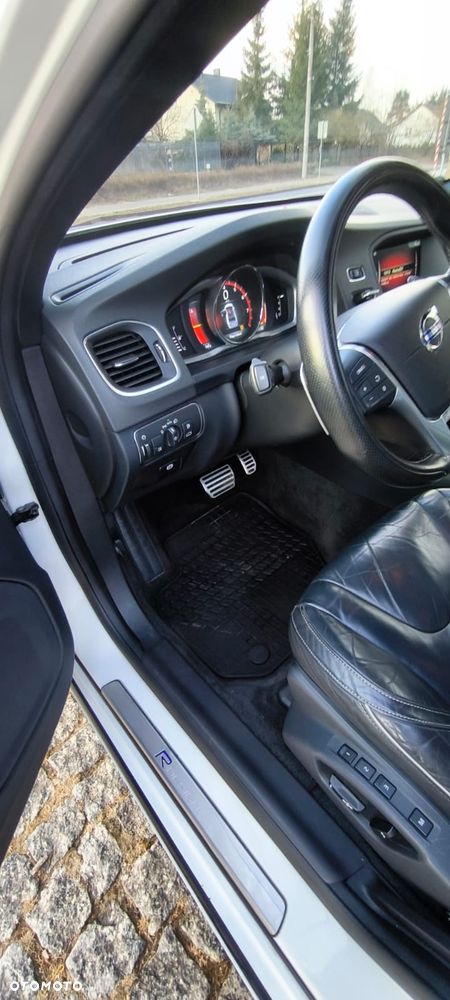 Volvo S60 T5 Geartronic RDesign - 19