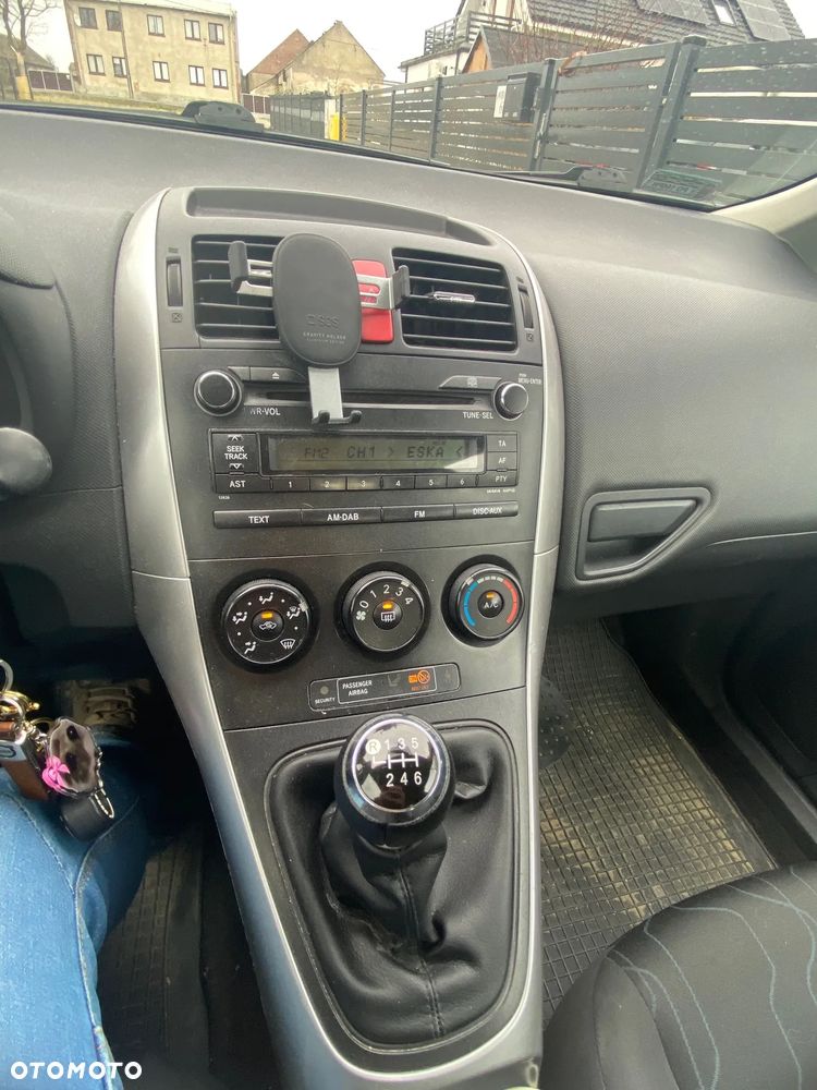 Toyota Auris - 7