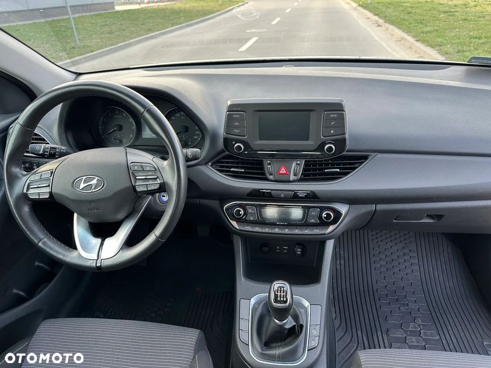 Hyundai i30 1.0 T-GDI Premiere Comfort - 13