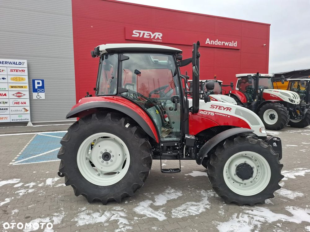 Steyr 4075 Kompakt s - 3