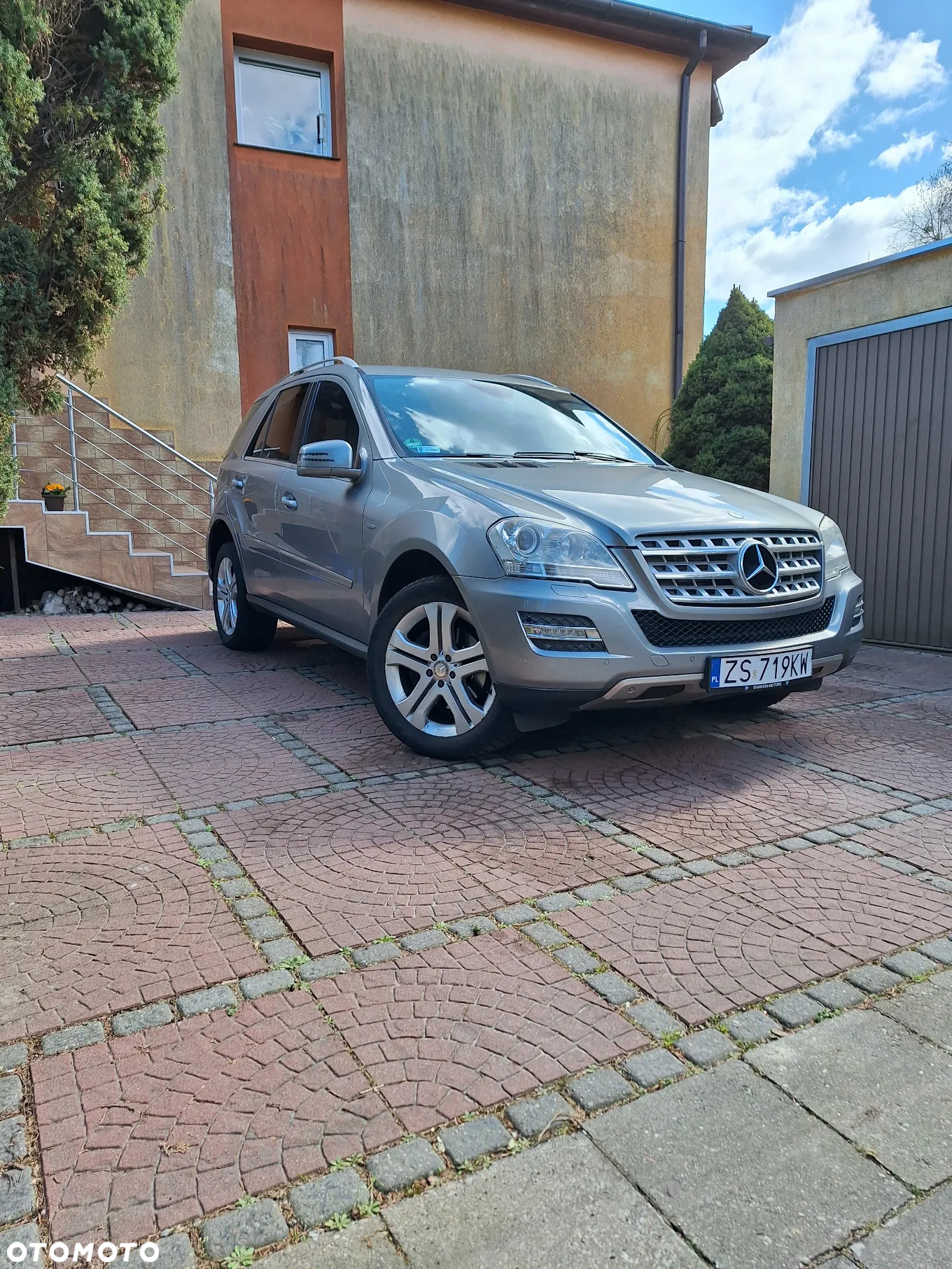 Mercedes-Benz ML 300 CDI BlueEff 4-Matic - 3