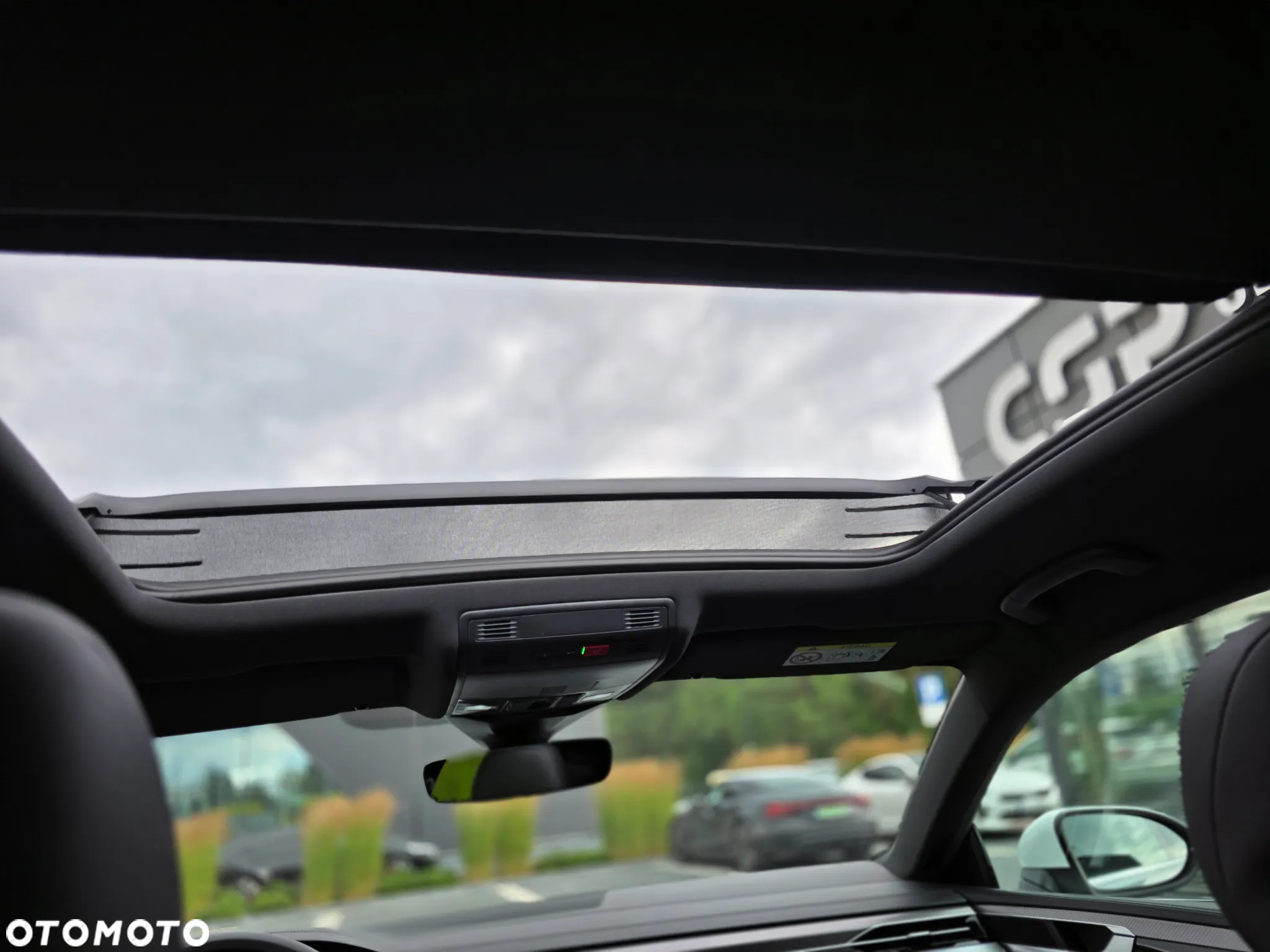 Volkswagen Arteon 2.0 TSI R-Line DSG - 32