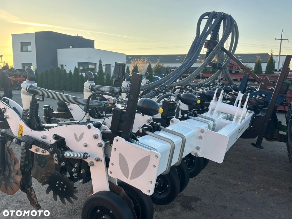 Agrisem STRIPCAT - 15