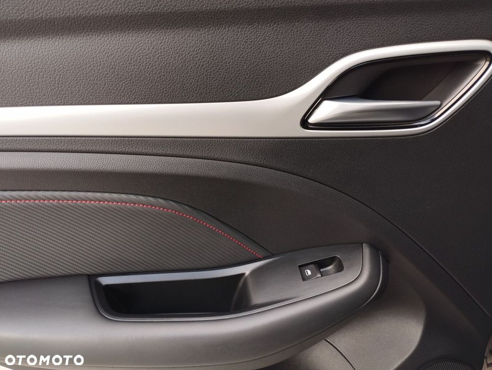 MG ZS 1.0 T-GDI Exclusive - 15