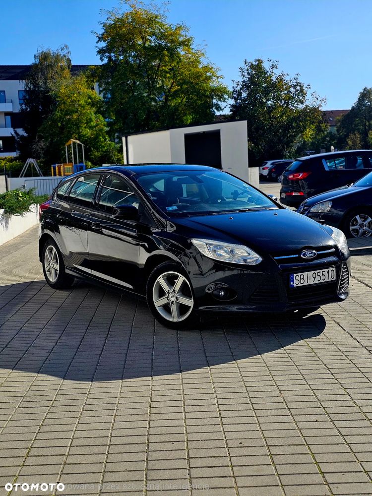 Ford Focus 2011 photo 2