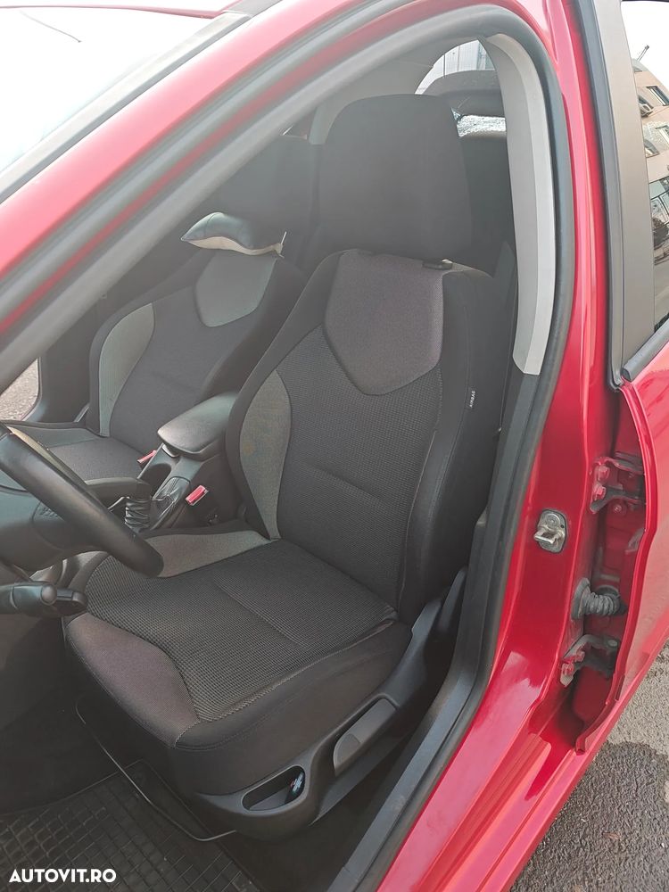 Peugeot 308 120 VTi Active - 12