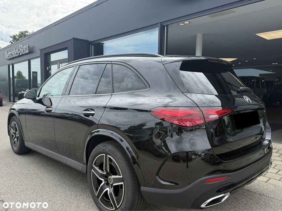 Mercedes-Benz GLC - 2