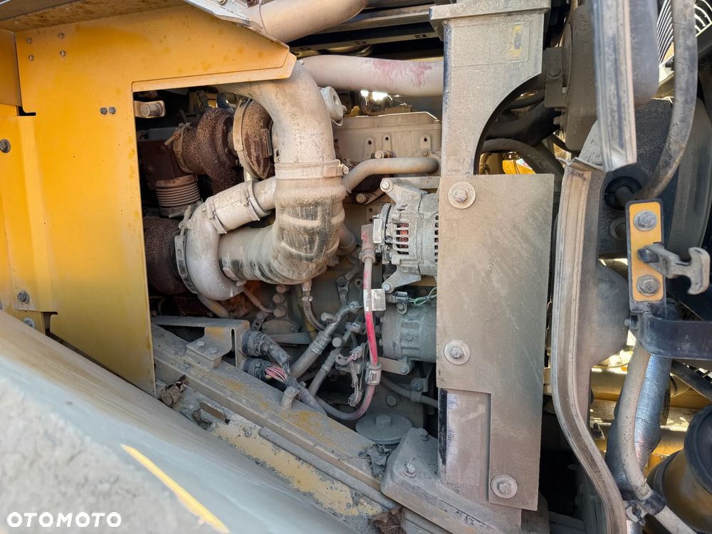 Caterpillar 950M - 11