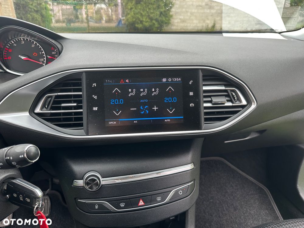 Peugeot 308 BlueHDi 100 Stop & Start Access - 16