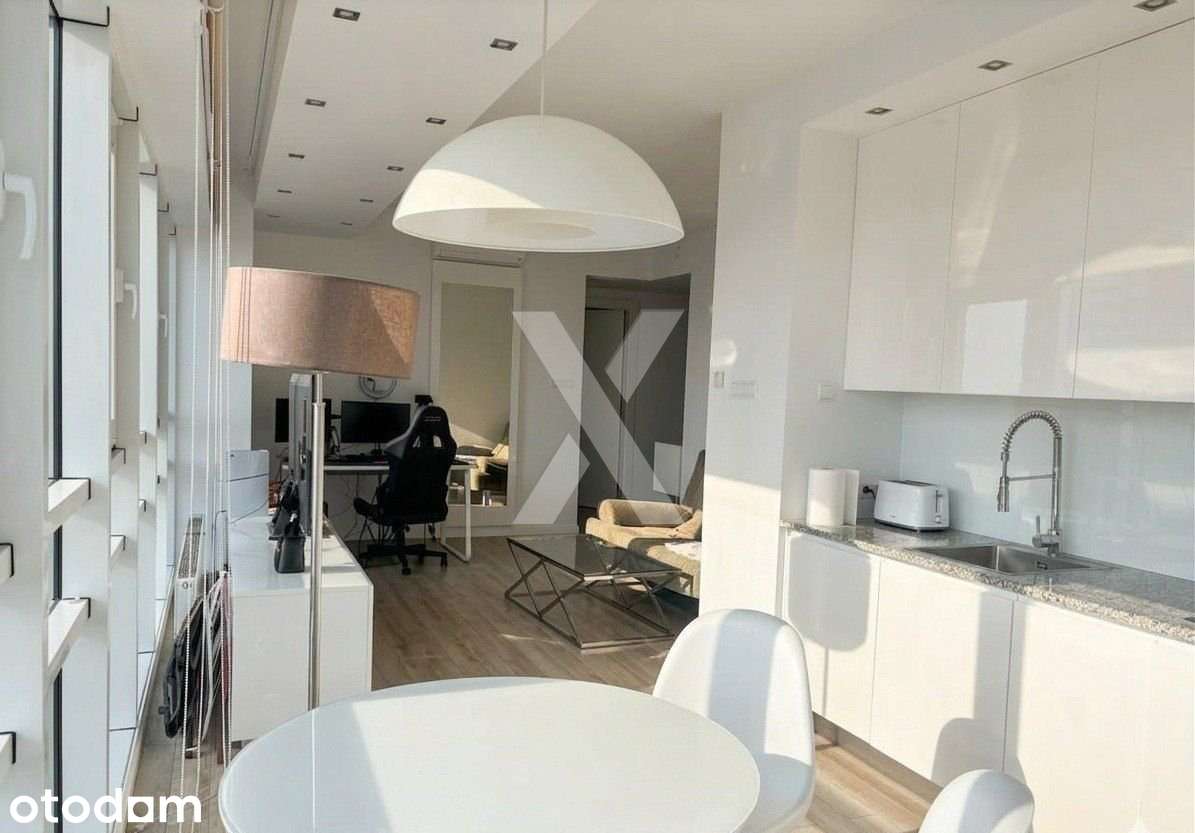 Platinum Towers | 2 pokoje | 50 m2 | Klimatyzacja | Centrum Warszawy