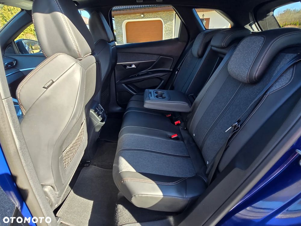 Peugeot 3008 1.2 PureTech Allure S&S - 11