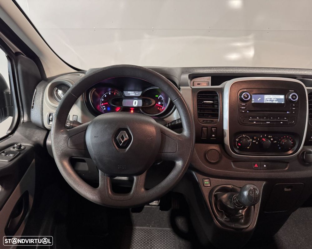 Renault Trafic 1.6 dCi L2H1 1.2T SS - 17