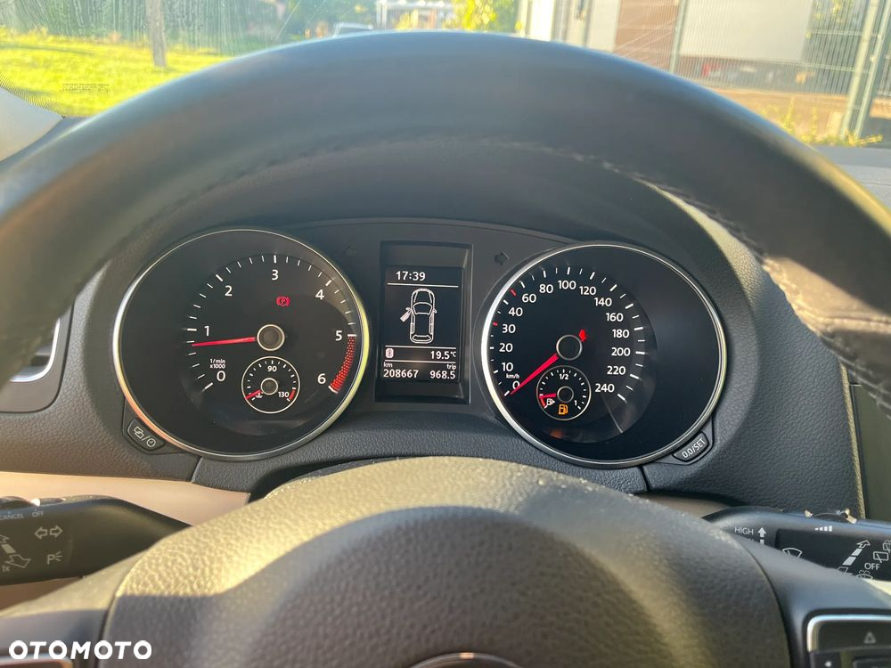 Volkswagen Golf VI 1.6 TDI Highline - 6