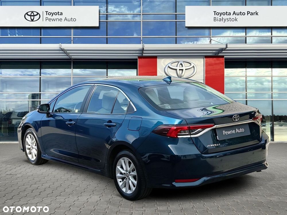 Toyota Corolla - 3