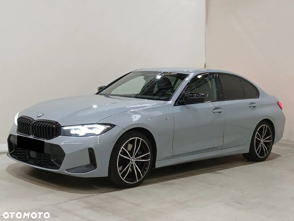 BMW Seria 3 320d Touring xDrive M Sport - 4