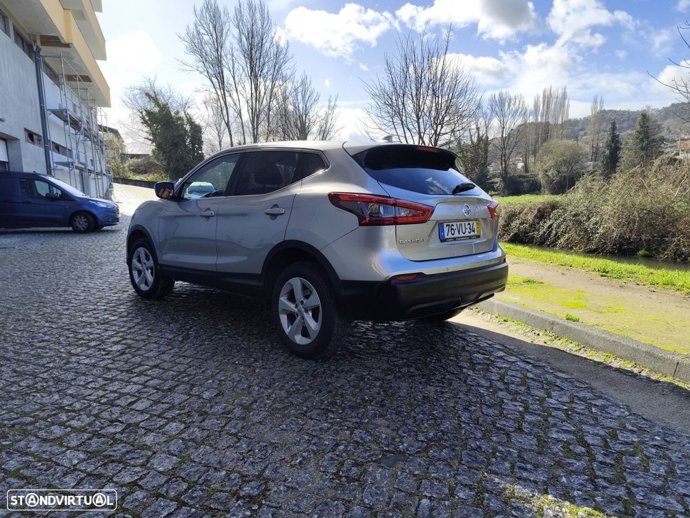 Nissan Qashqai 1.5 dCi N-Connecta - 4