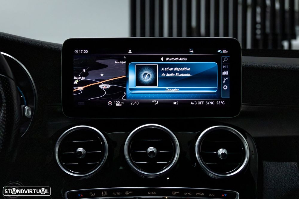 Mercedes-Benz C 300 d AMG Line - 26