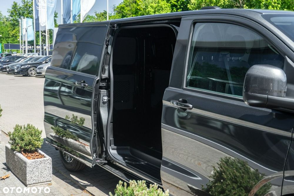 Volkswagen Transporter - 8