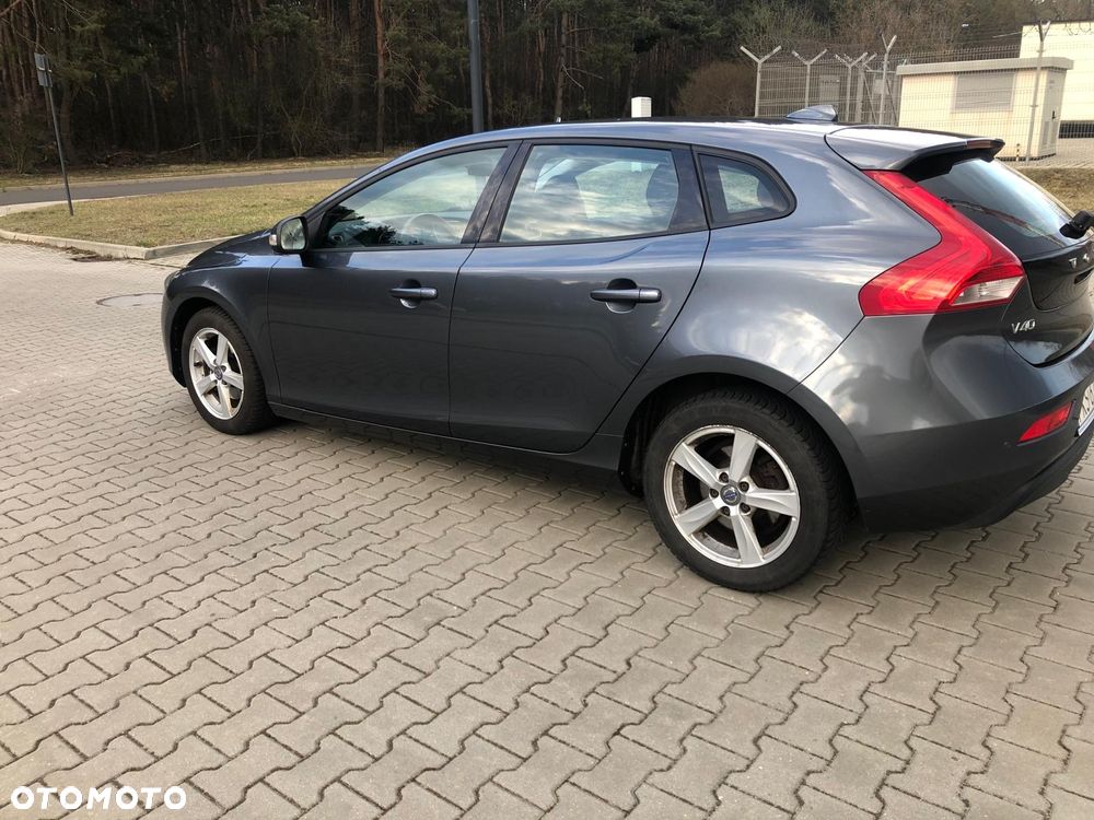 Volvo V40 D2 - 6