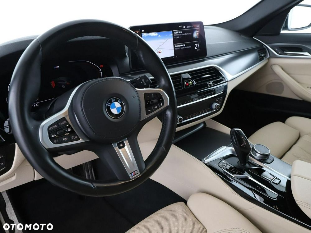 BMW Seria 5 520d xDrive mHEV M Sport sport - 15