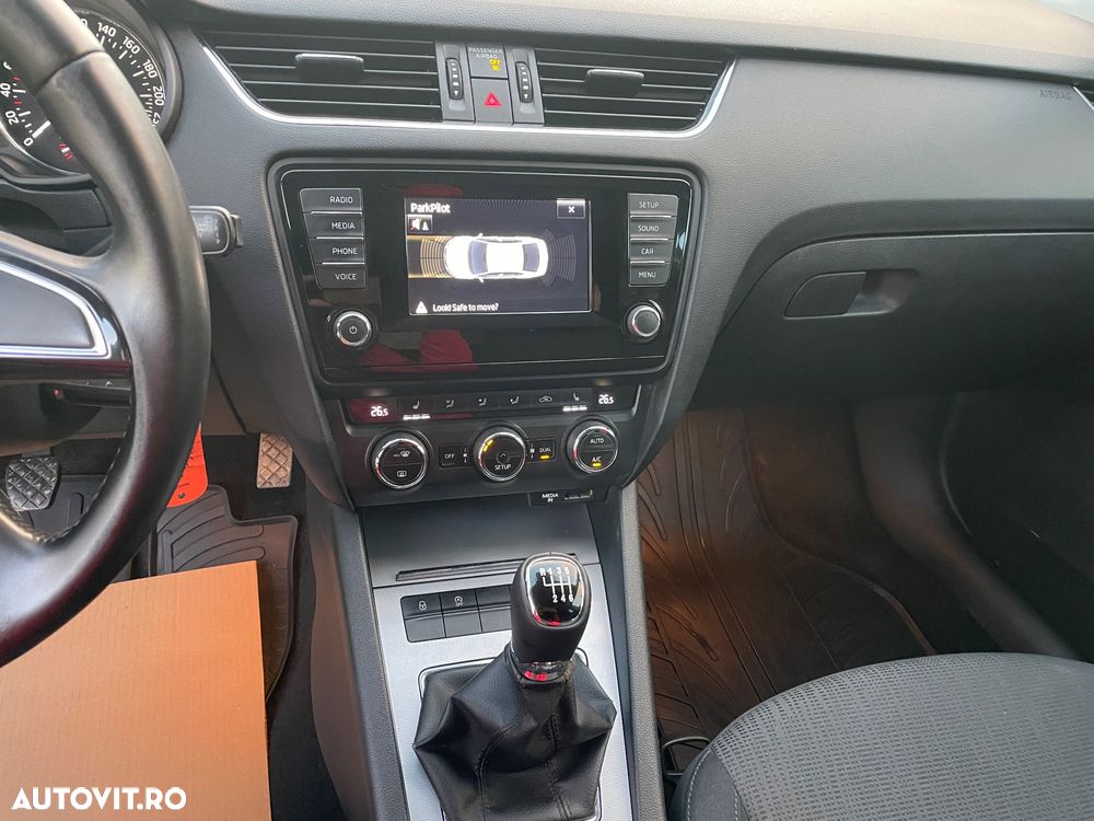 Skoda Octavia - 22